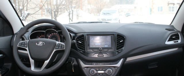 Лада Веста Кросс люкс на фото